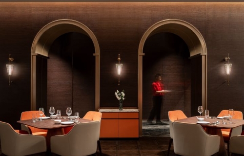 重庆曦越铂尔曼酒店软装设计